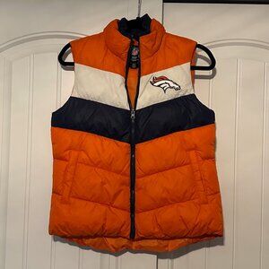 Women's Denver Broncos puffer vest size Small